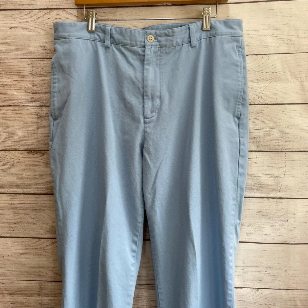 VINEYARD VINES CLUB PANTS IN LIGHT BLUE